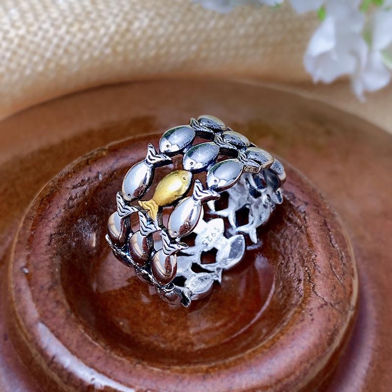 Jewelry, Creative Two-Color Plated Small Fish Ring, A Goldfish Upstream Inspirational Ring