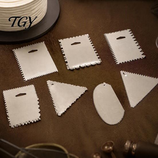 Cake Decorating Texture Tool Stainless Steel Scraper with Multi-faceted Sawtooth, Rectangle/Pentagon/Triangle/Semi-circle Shape Cream Multipurpose