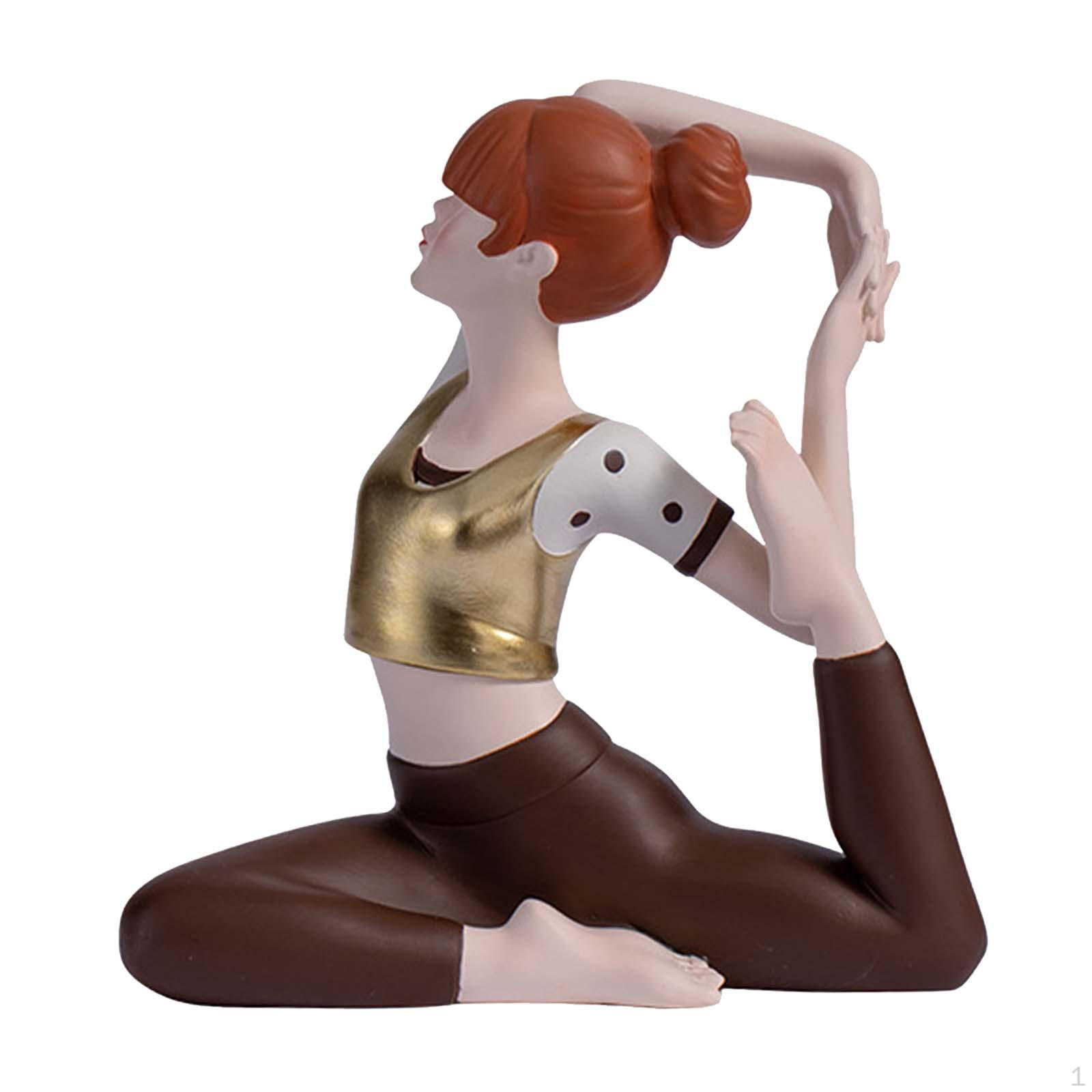 

Акцент на скульптурном декоре Style B