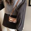 Fashion New Portable Pillow Bag Women's High-value Plaid Shoulder Bag Retro Niche Design Messenger Bag Bag