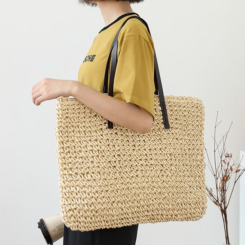 IELGY summer pastoral woven beach bag, casual seaside vacation handbag, large-capacity straw