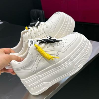 Leather Platform White Shoes Women's 2025 Autumn New Round Head Versatile Lace-up Heightening Women's Shoes Casual Sports Board Shoes