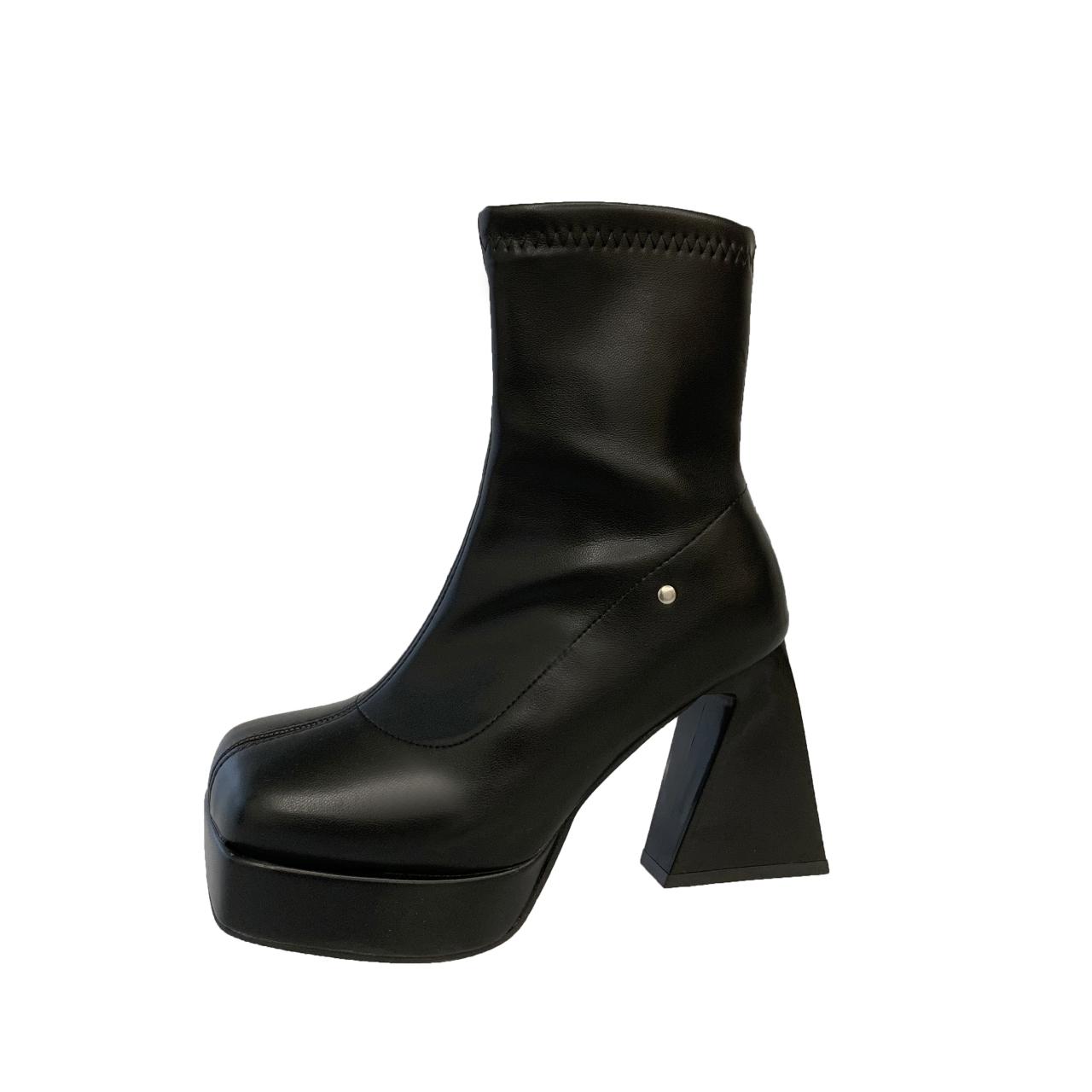 

2024Квадратные высокие каблуки женские сапоги в стиле вестерн ковбойские модные туфли с боковыми молниями осень-зима женские элегантные короткие ботильоны на платформе 39 чёрный