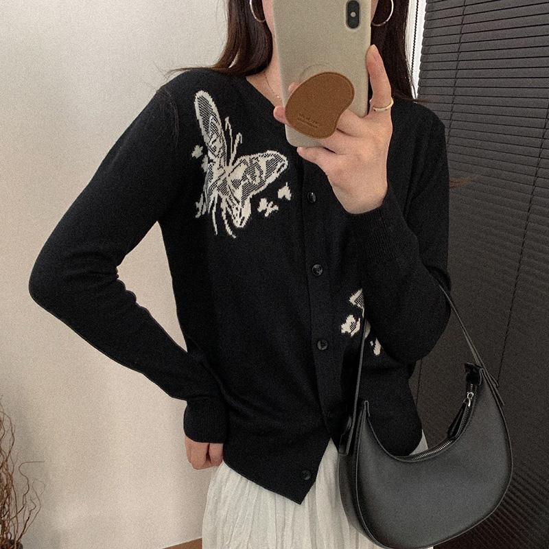 

Женский легкий кардиган из 50% шерсти и 50% шелка Mulberry — универсальный трикотаж на все 4 сезона для комфорта и стиля в любое время года M чёрный