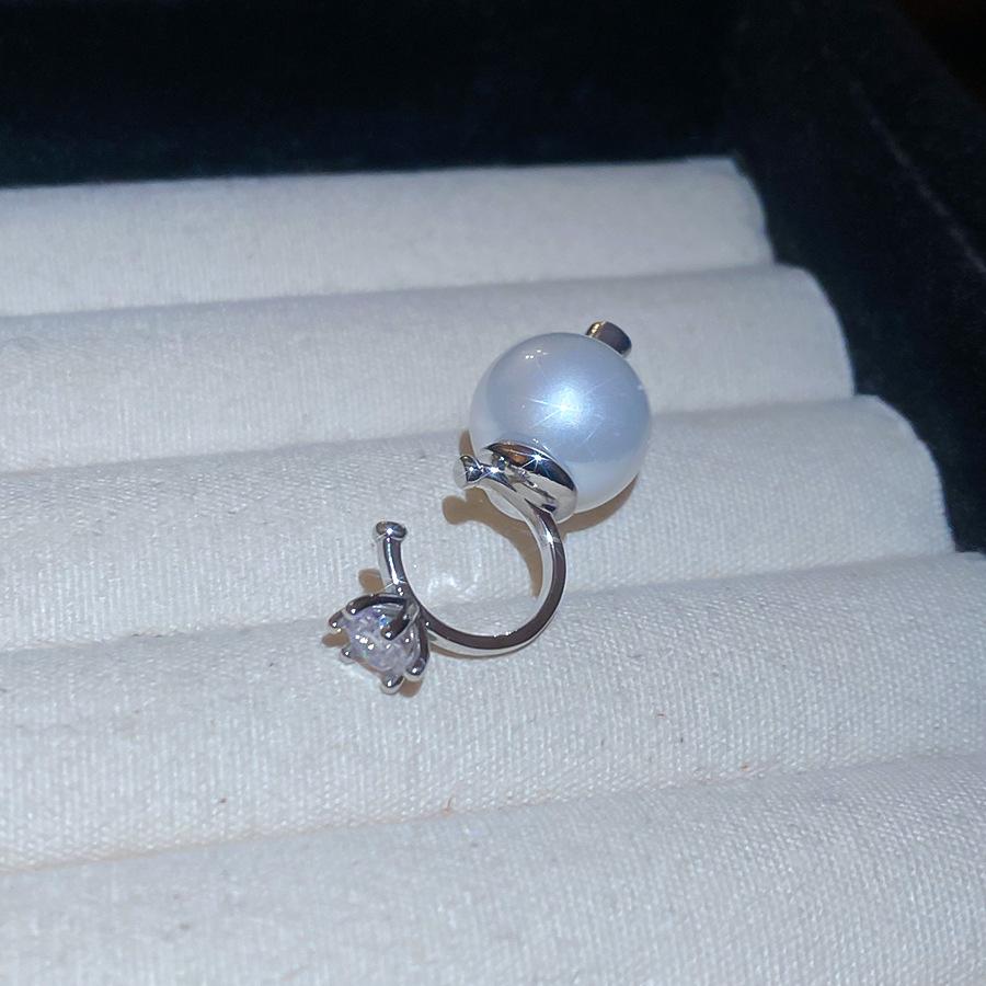 Korean zircon pearl earrings for women without earholes, simple daily earbone clips, light luxury earrings and earrings.