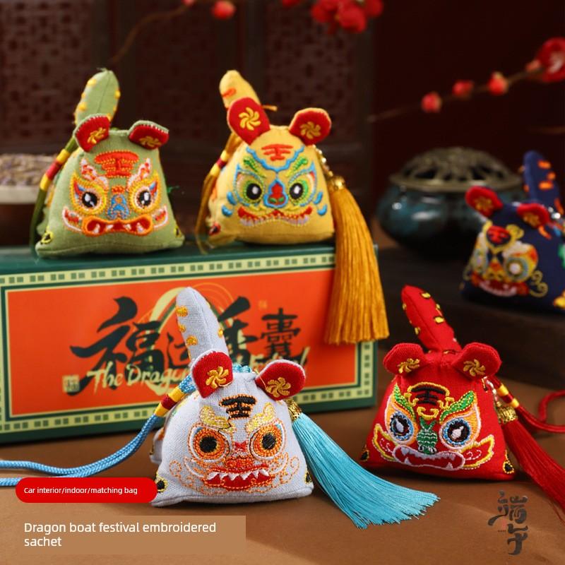 Dragon Boat Festival Sachet Sachet Handmade Finished Product Argy Wormwood Anti-Mosquito Repellent Retro Embroider Hanging Ornaments Soothing the