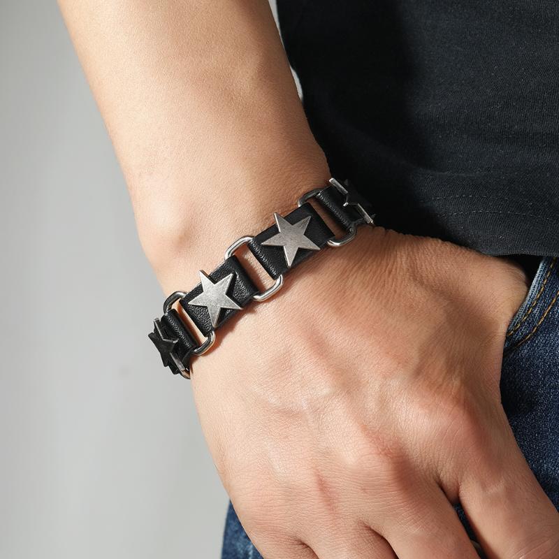 Gothic Vintage PU-Lederarmband für Männer und Frauen Punk Nieten Nieten Kreuzarmband Schmuck Zubehör