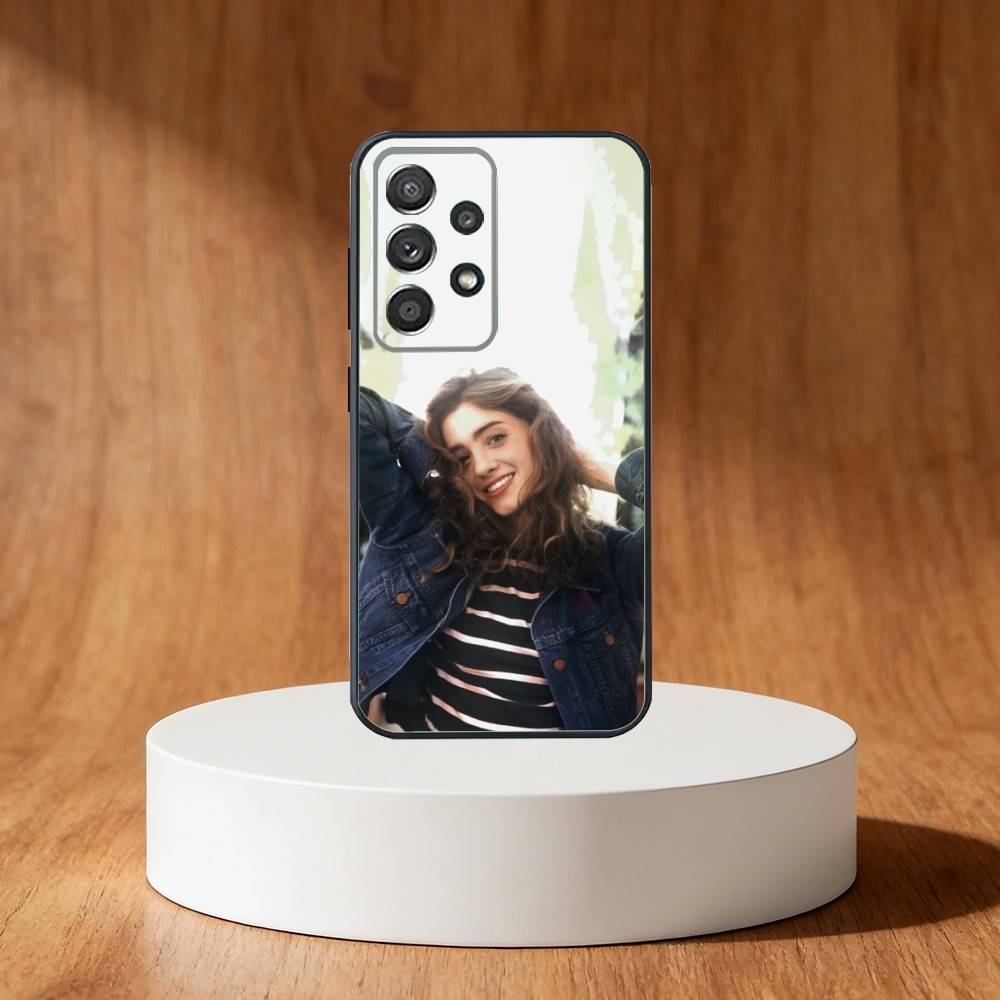 Actress Natalia Dyer Phone Case For Samsung S25,S24,S21,S22,S23,S30,Ultra,S20,Plus,Fe,Note,10,9,5G Black Cover