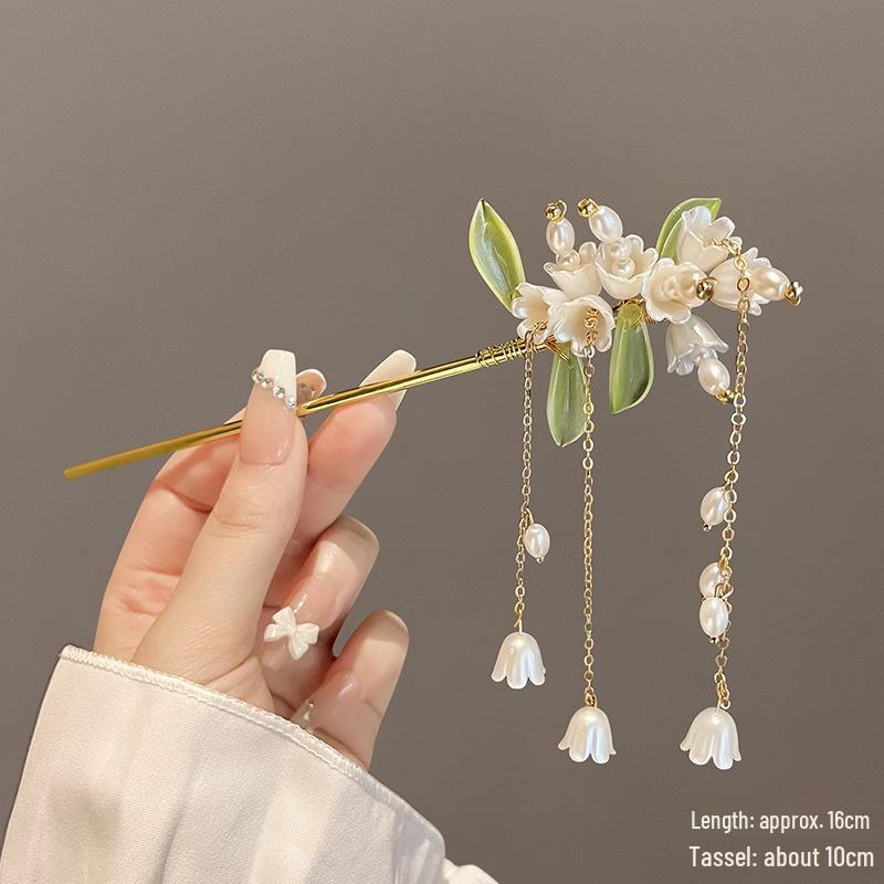 Vintage Tassel Alloy Wooden Hairpin for Women - Elegant Retro Updo Accessory