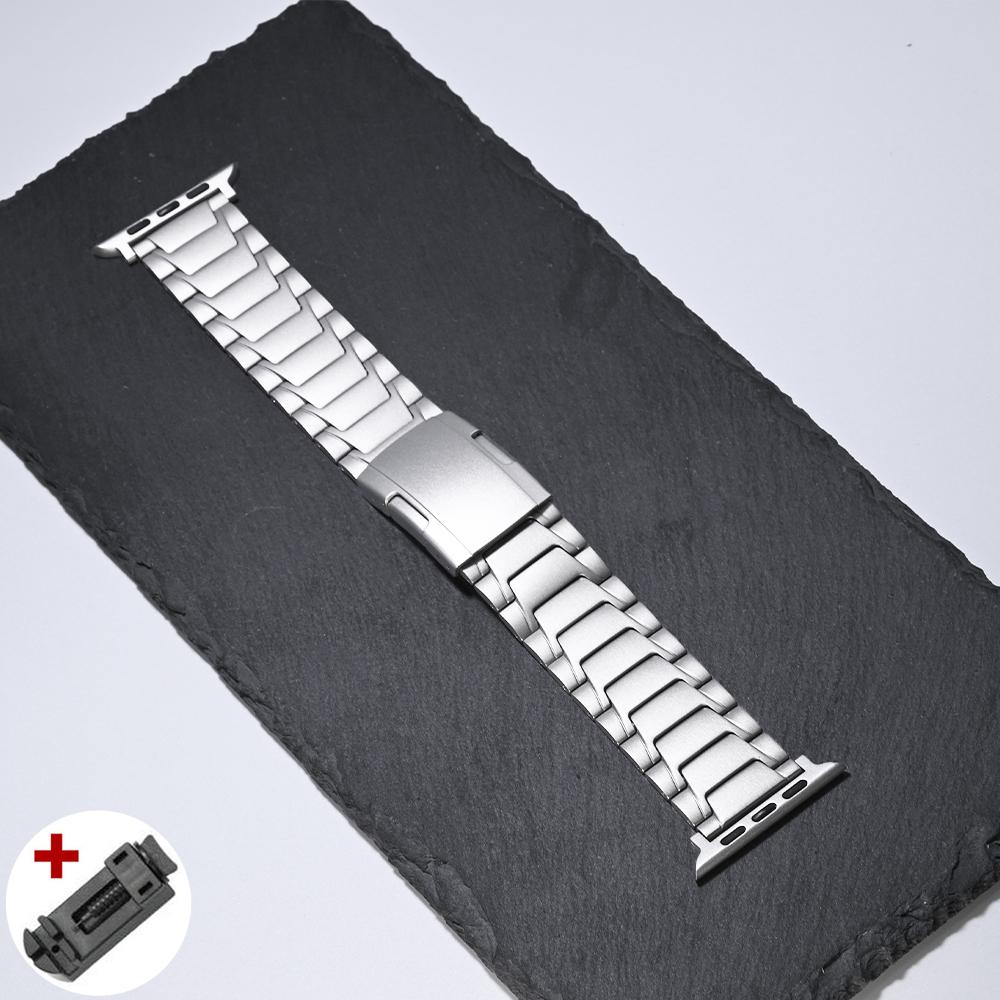 Titanium Strap For Apple Watch Ultra 2 49mm 45mm 44mm 42mm  Luxury Men Business Band For iWatch Series 9 8 7 6 5 4 Se 40mm 41mm
