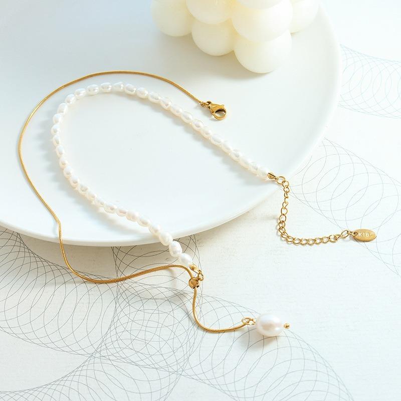 Luxury European Style Freshwater Pearl Titanium Steel Gold Plated Snake Bone Necklace For Women