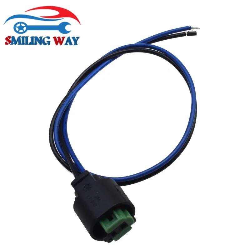 Windscreen Washer Fluid Level Sensor & Connector Harness Plug 2205400045 For Mercedes-Benz W203 W211 W203 W220 R170 R171 R230