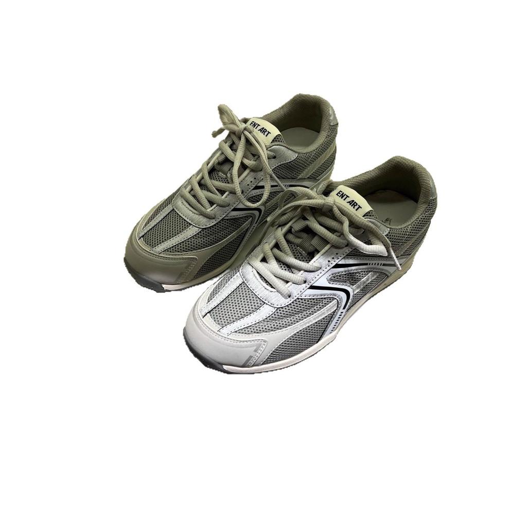 Breathable Mesh Travel Shoes Women's Outdoor Versatile Mountaineering Running Shoes New Student Casual Flat Forrest Gump Shoes