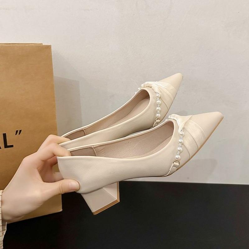 2025NEW khaki beaded high heels for women, New Spring and Autumn Korean-style commuter pointed-toe thick-heel single shoes