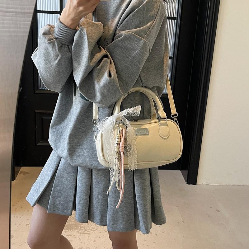 Bag Women's Versatile New Fashion Messenger Bag Casual Handbag