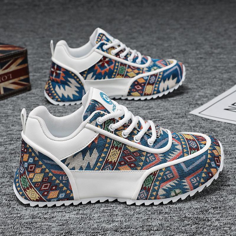 Luxury Men's Sneakers Thick Soled Height Increasing Exquisite Comfortable Soft Soled Casual Shoes for Youth Sports Running Shoes