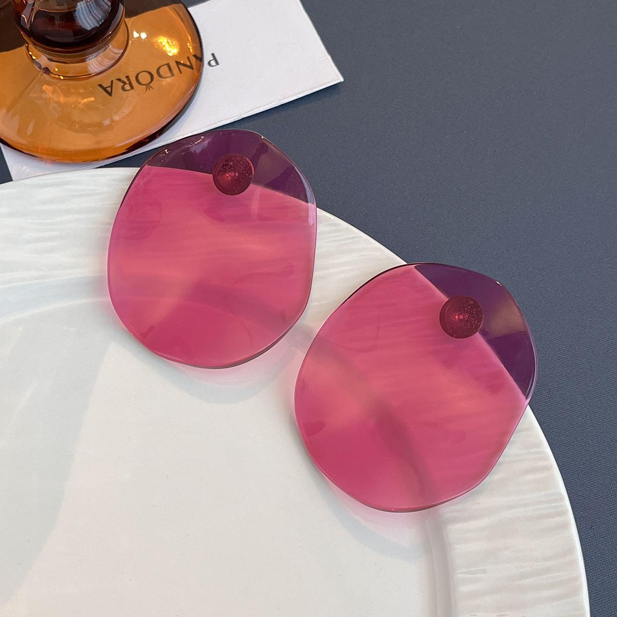 

High-End Acrylic Stud Earrings, Personalized Exaggeration, Faye Wong S Same Shrimp Chip Earrings, Geometric Oval