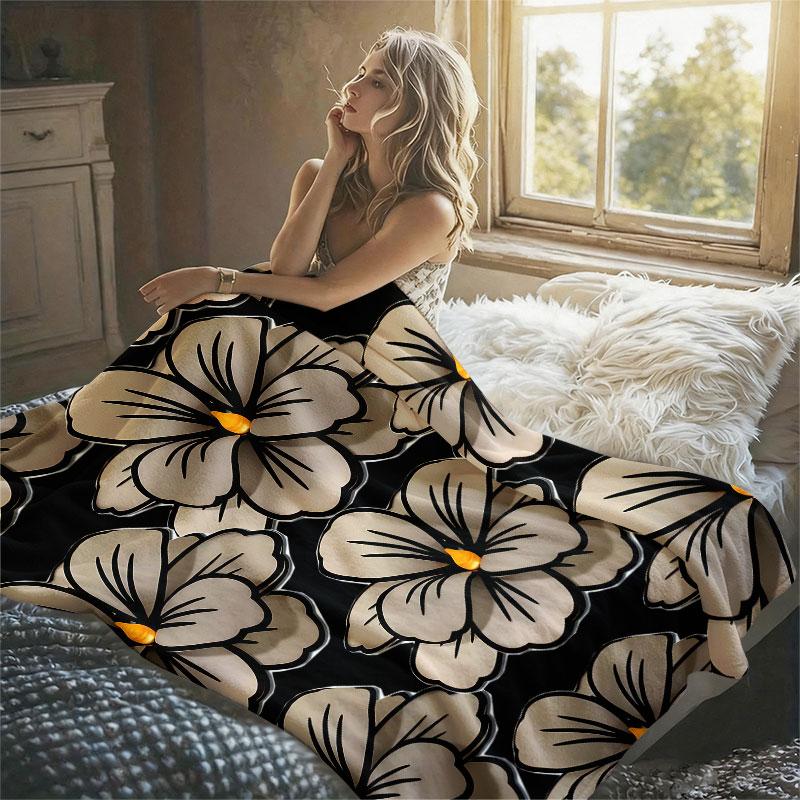 White Hibiscus Flower Flannel Blanket Warm Soft Halloween Christmas Decorative Couch Warm Cozy All-Season Gift
