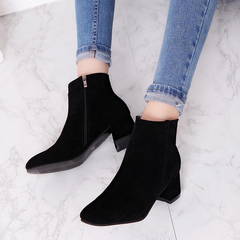 Women Ankle Boots Fashion Pointed Toe Matte Velvet Side Zipper with Thick Heel Medium Heel Plus Size