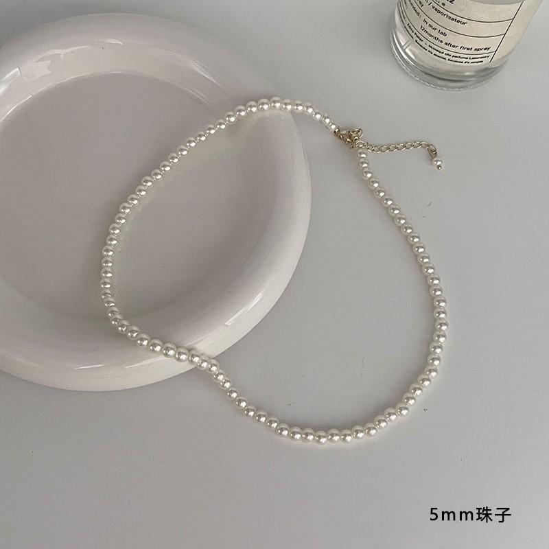 Pearl Necklace Women's Niche Light Luxury Design High-end Fashion Temperament Collarbone Chain Neck Chain Sweater Chain Bead Chain