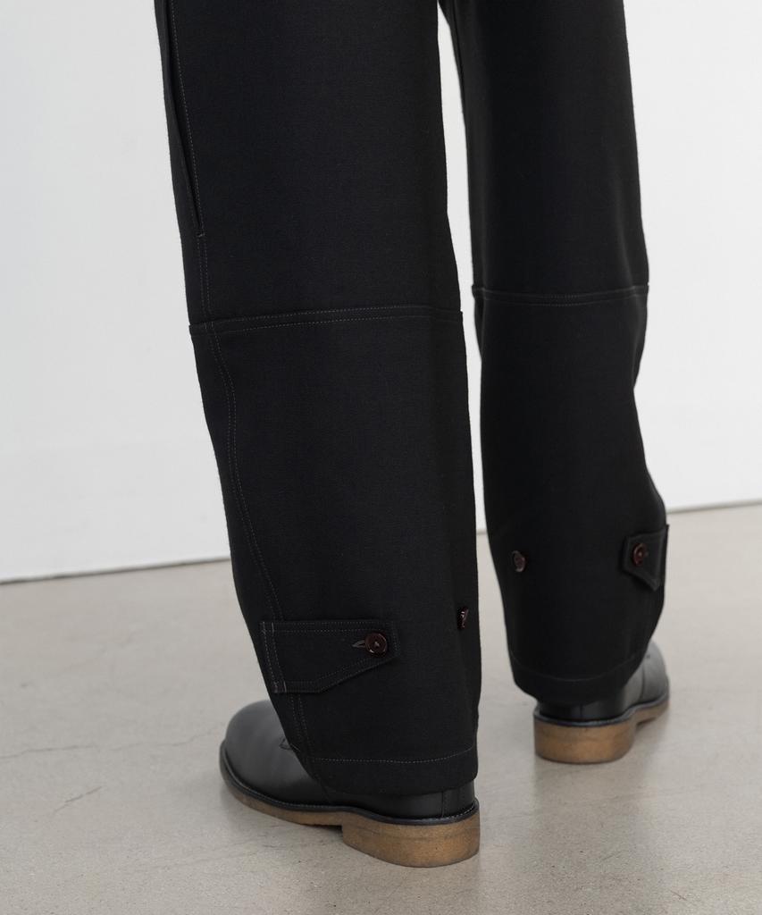 INSILENCE Wool Double Cloth Balloon Fit Pants Black