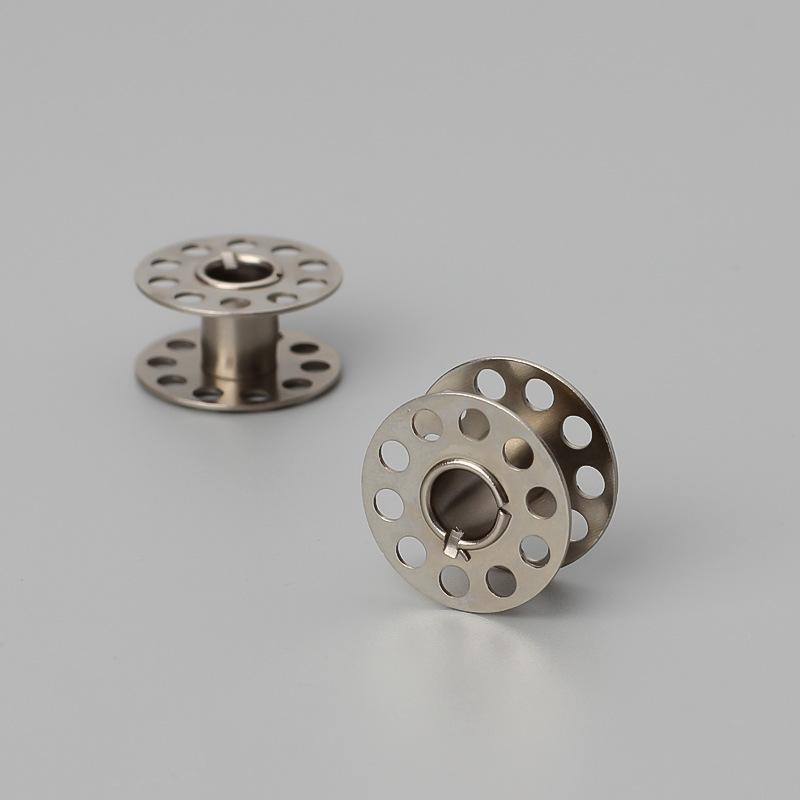 DIY household multi-functional sewing machine accessories, old-fashioned sewing machine bottom line core, iron shuttle core, metal shuttle core