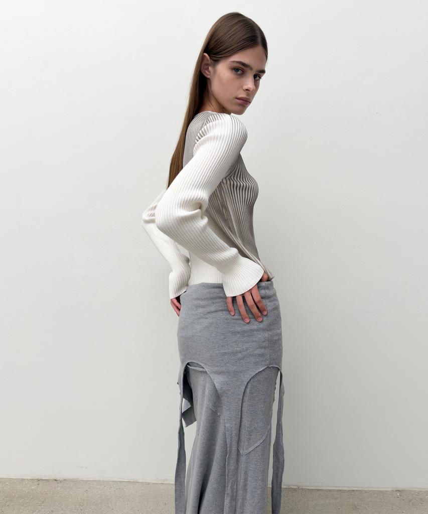 Daiaegeuneol One Off Shoulder Spray Knit (Ivory)