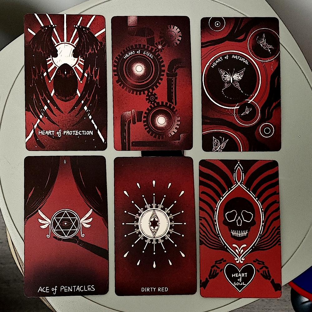 Pachet Tarot Roșu Murdar 10,3*6cm 78 Cărți Tarot Canalizează Energia Prin Tușe Îndrăznețe și Contraste Izbitoare