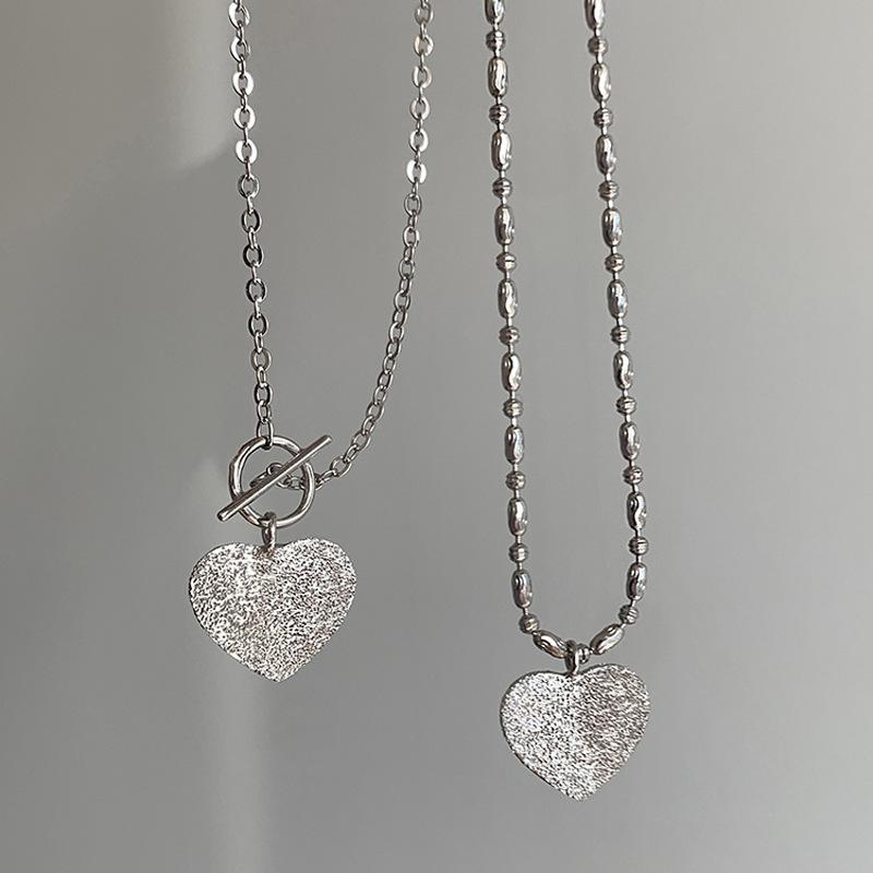 Sparkling Love Necklace Personality Spice Girl Matte Ot Buckle Collarbone Chain Trend Designer Flash Sand Heart Neck Chain Women