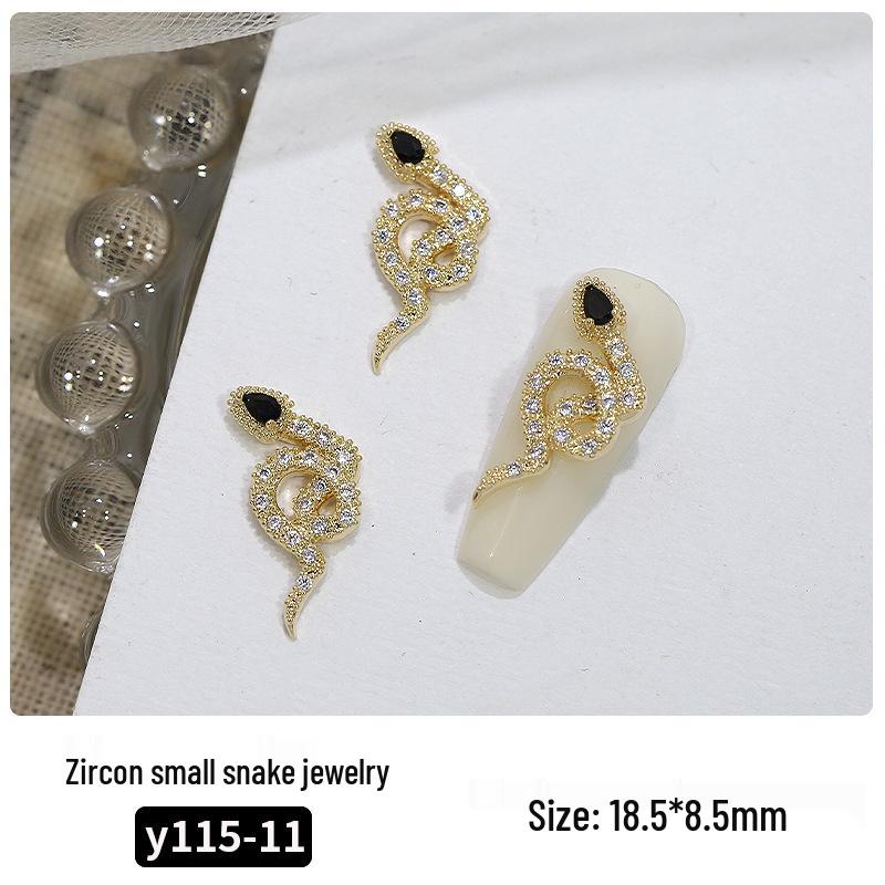 

Элегантные ретро украшения для нейл-арта в виде змеи со стразами золотого и серебряного цвета для Нового года