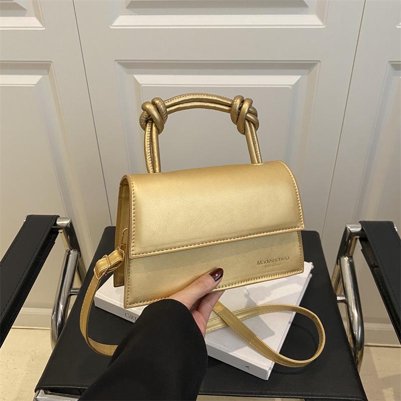 Personalized handbag fashion trend simple shoulder bag women's small square bag beautiful casual messenger bag