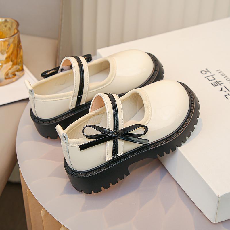 Glossy PU Leather Children Shoes Girl Comfortable Fashion Kids Casual Low Heels Shoes School Students Uniform Shoes Child I11038