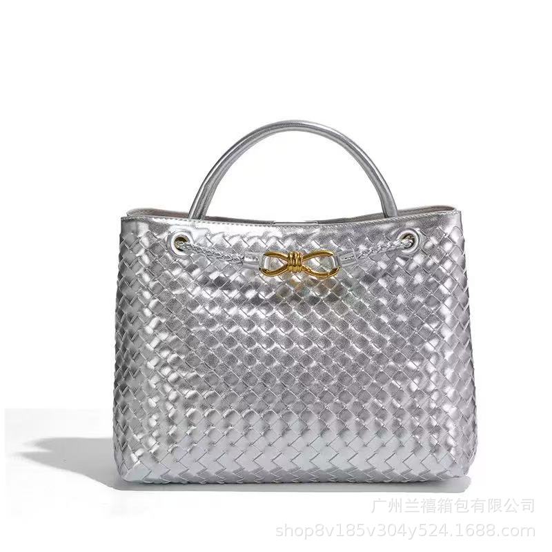 Nieuwe handgeweven tas grote capaciteit tote handtas modetrend veelzijdige enkele schouder messenger casual dames tas
