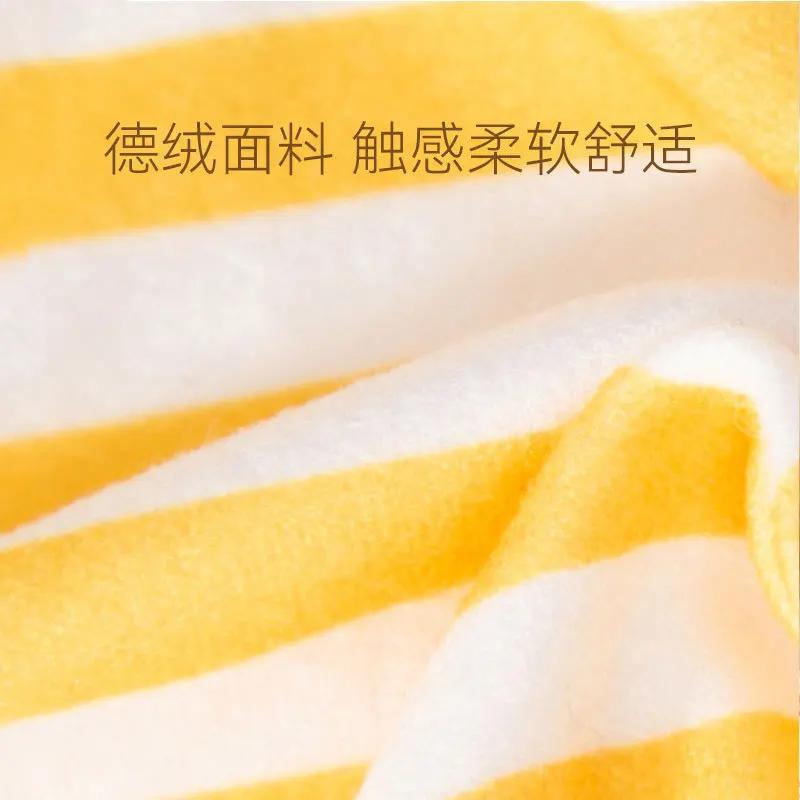 Podzimní tenké kreslené teplé čtyřnohé oblečení pro dospělé kočky a koťata proti vypadávání srsti domácí oblečení oblečení pro psy oblečení pro domácí mazlíčky