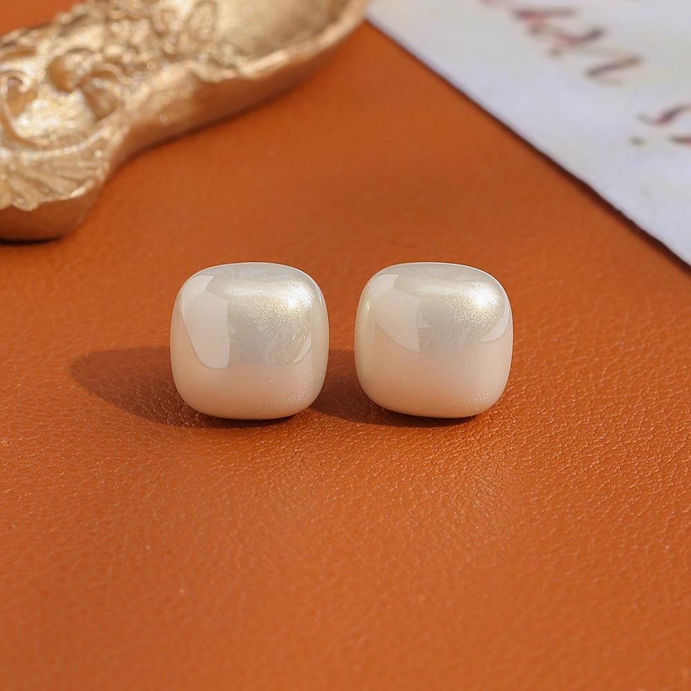 Elegante Geometrische Perlenwürfel-Ohrringe - Schlicht, Modisch und Vielseitig