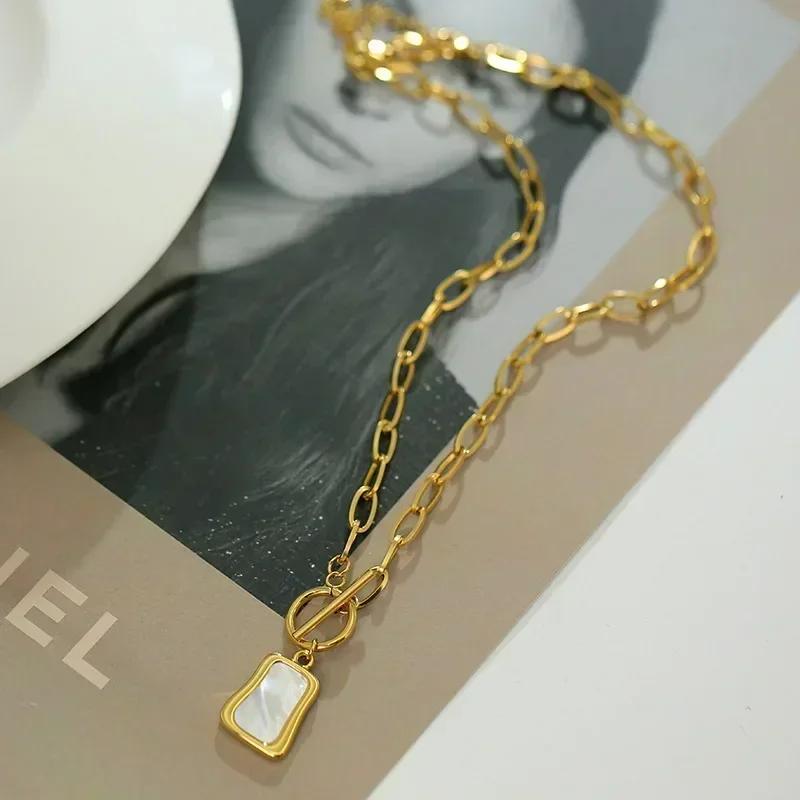 Geometric Trapezoidal Simulation Pearl Oyster Pendant Necklace for Women OT Buckle Chain Jewelry Gifts
