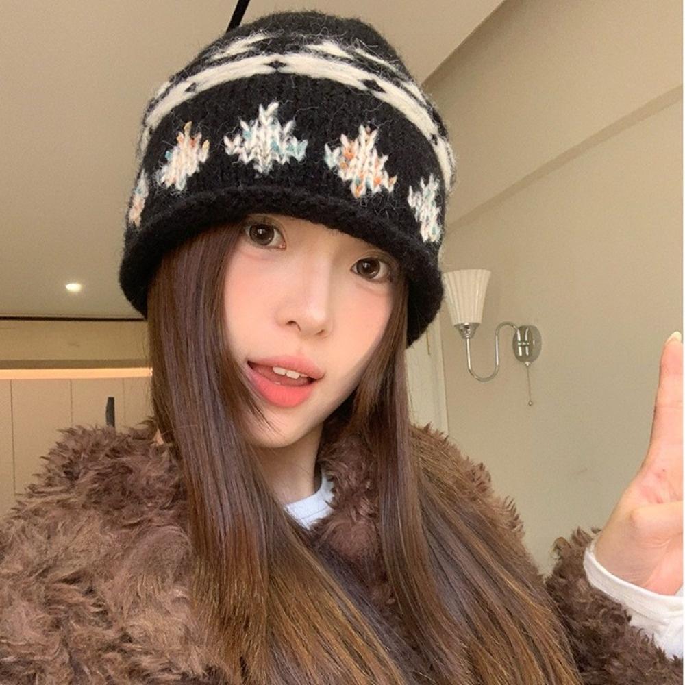 Knitted Retro Beanie Hat Warm Warm Knitted Cap Fashion Jacquard Knitted Hat  Women's Fashion