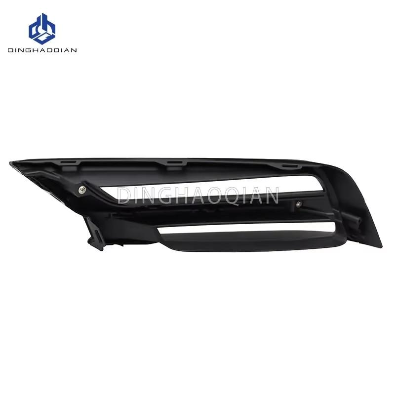 Car Front Fog Light Cover Lower Bumper Black Foglight Hole Grilles Decoration Bezel Fit For Honda HR-V HRV 2022 2023