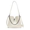 Versatile Bucket Bag Women's Summer New Simple Casual Shoulder Bag High-end Fashion Women's Bag