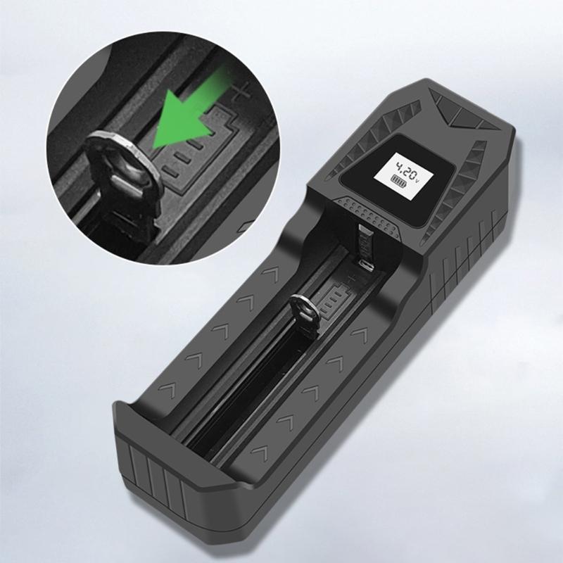 Intelligent Battery Charging 1000mA With LCD Display Type C Input Compatible Multiple Battery Size 26650/21700/18650