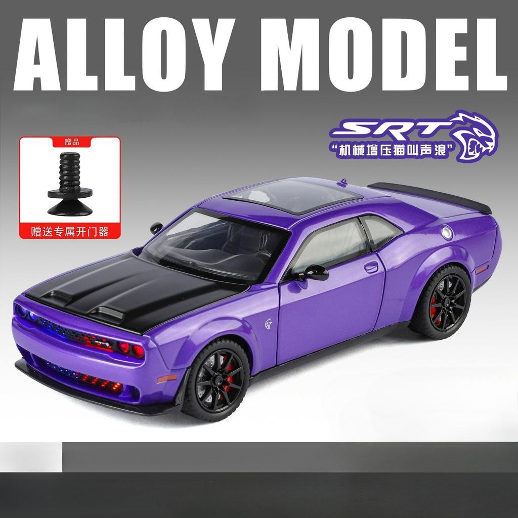 1:24 Challenger Hellcat Redeye Litinový Model Muscle Car Zvuk A Světlo Stahovací Dětská Hračka Sběratelský Předmět Dárek k Narozeninám