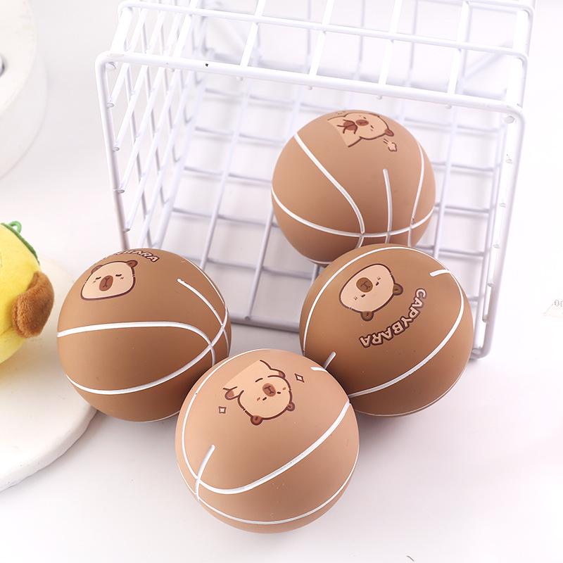 Capybara Mini Grooved Cartoon Bouncy Ball - Cute Children's Entertainment & Stress Relief Toy
