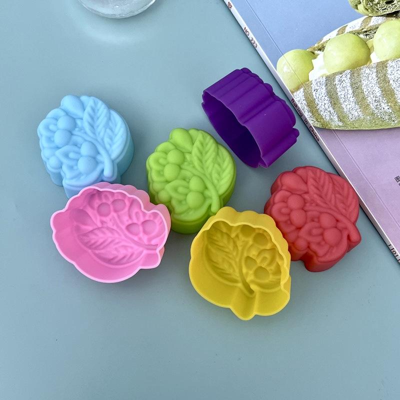 10pcs/lot 5cm Various Flower Designs Silicone Mold Chocolate Pudding Ice Mould Cupcake Cake Tools DIY Mini Soap Candle Molds