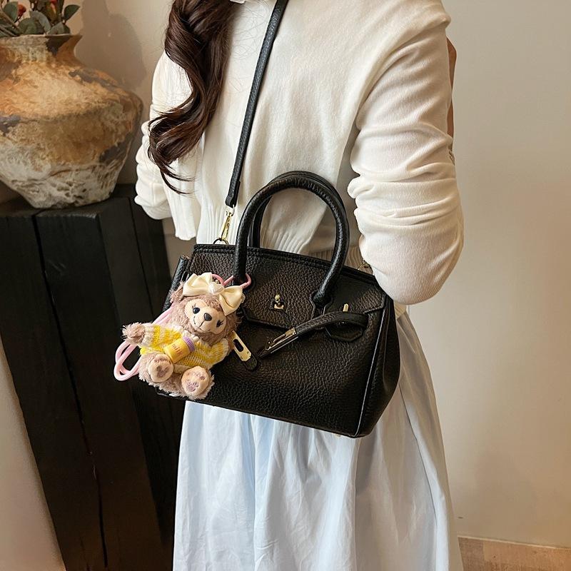 Fashion Handbag Women's New Versatile Shoulder Messenger Bag