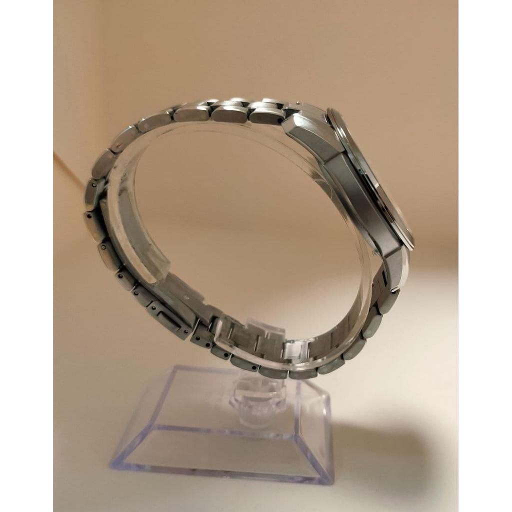 Used Good Condition Citizen Exceed Solar Radio Watch H111-T016952