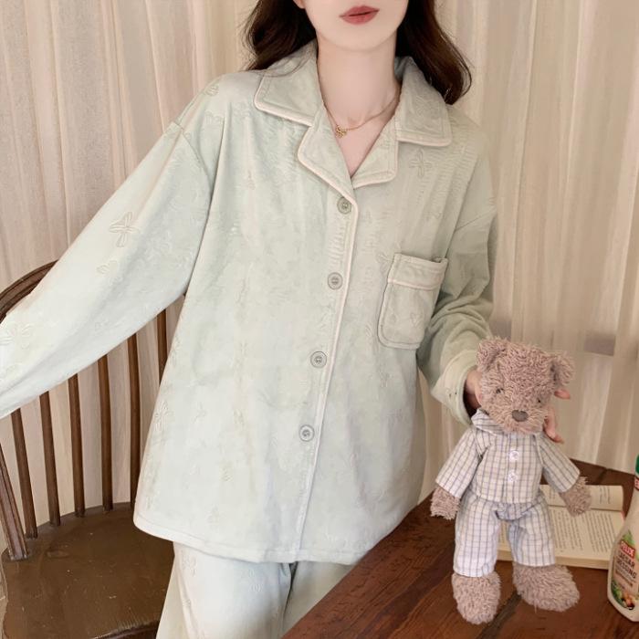 2025 Island Velvet Women s Pajama Set - Thick, Cozy, Autumn/Winter Style, Versatile for Home or Outdoor Wear Medium