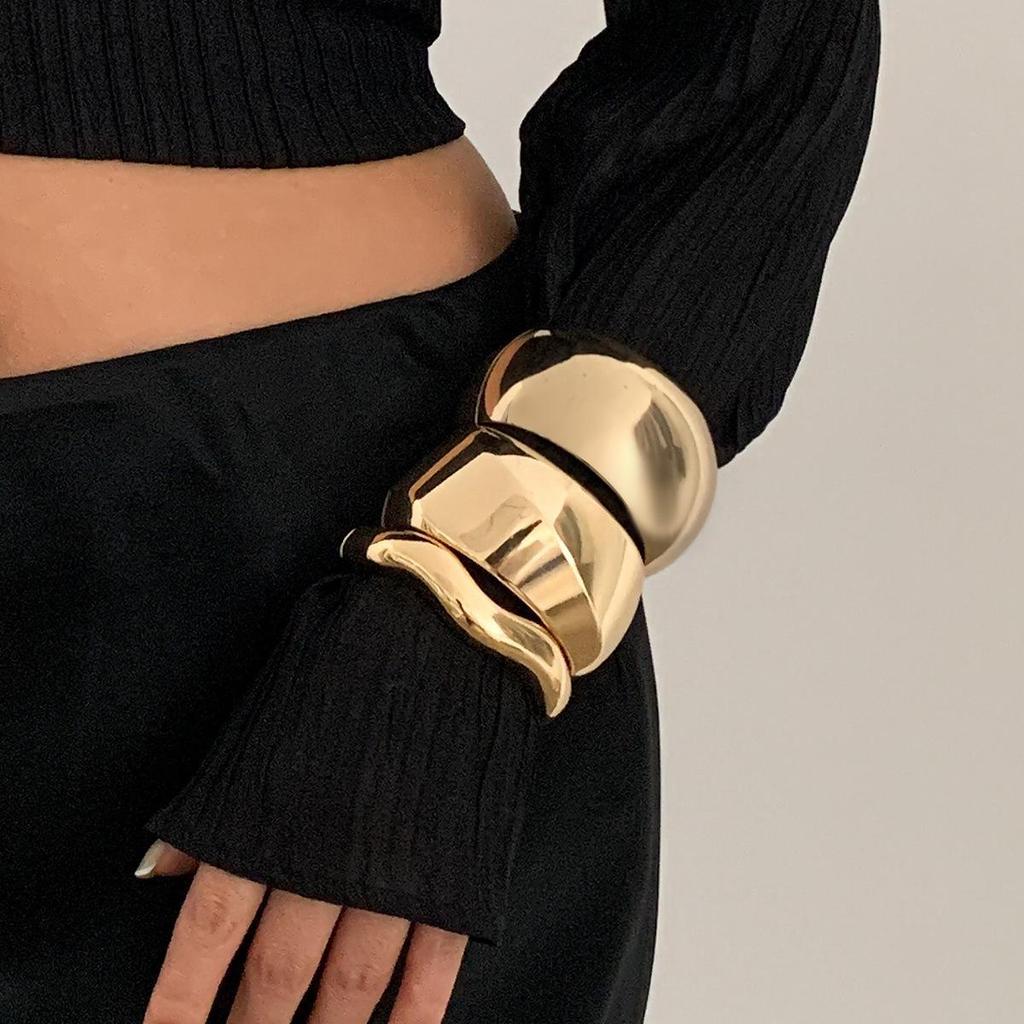 Asymetrický náramek s oválným broušeným okrajem v evropském a americkém stylu