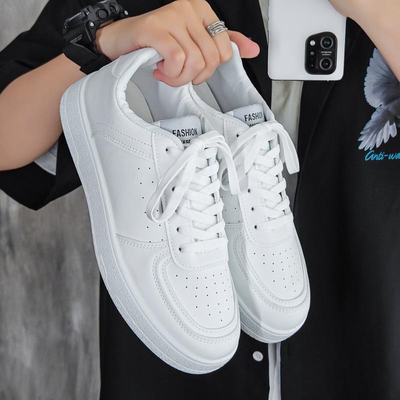Men's Autumn Low-Top White Casual Board Shoes, Versatile Thick-Soled Trendy Footwear For Young Adults.