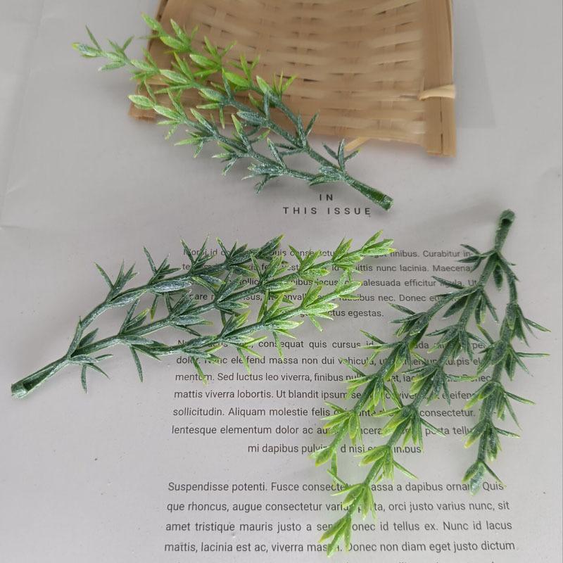 5pcs Mini Branches Stamen DIY Wreath Decorative Accessories Artificial Flower Leaves Grass Christmas Party Decoration Fake Plant