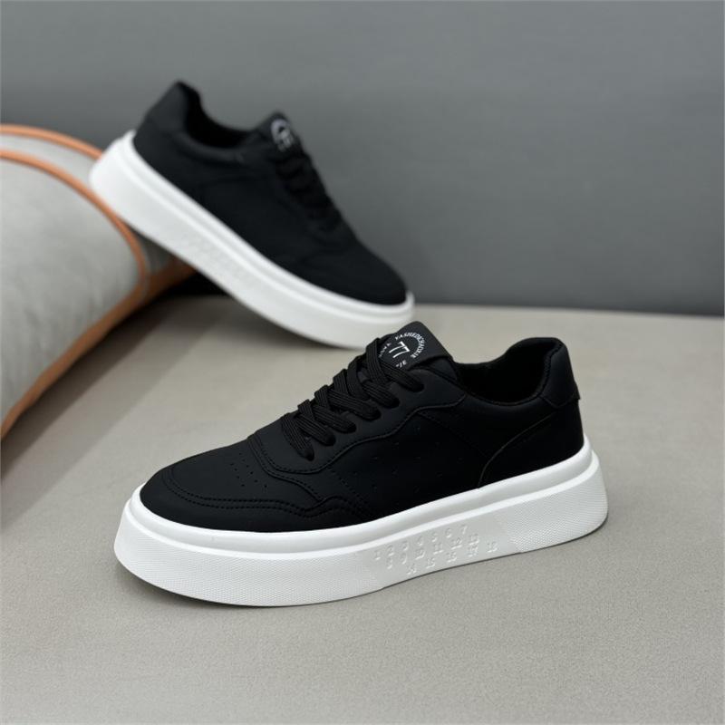 

New comfortable shoes, sports shoes, breathable and comfortable ysd 43 чорний